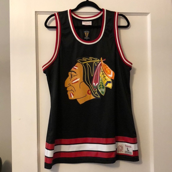 blackhawks basketball jersey